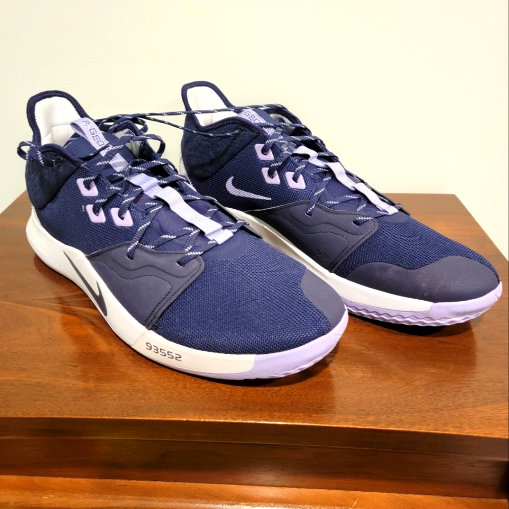 Nike PG 3 Paulette men's purple size 18